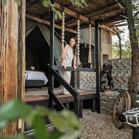 Grace Of Africa, Couples 5 Star Nature Lodge Marloth Park Extérieur photo